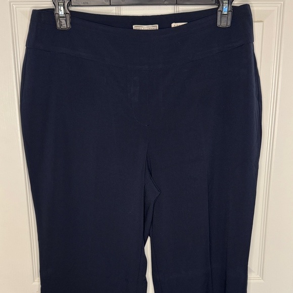 Dana Buchman Pants - EUC Dana Buchman Navy Straight Leg Pants